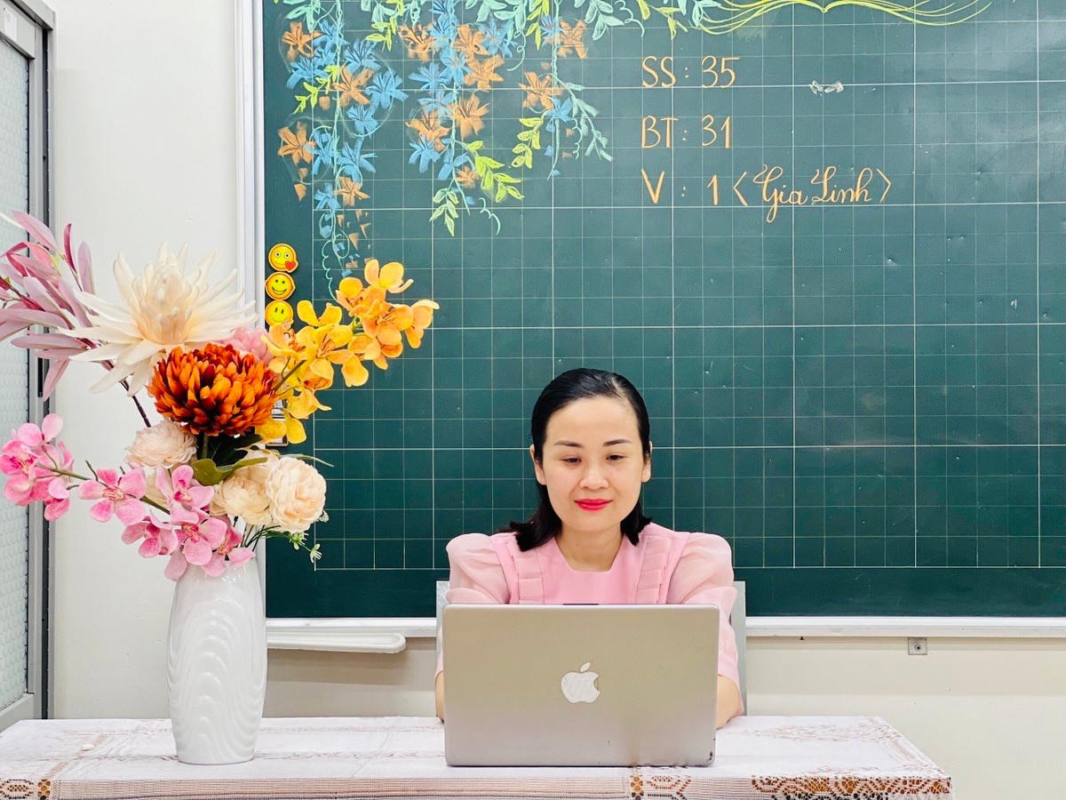 Cô giáo Trần Thị Mai Trang, giáo viên Trường Tiểu học Bà Triệu (quận Hai Bà Trưng, Hà Nội).