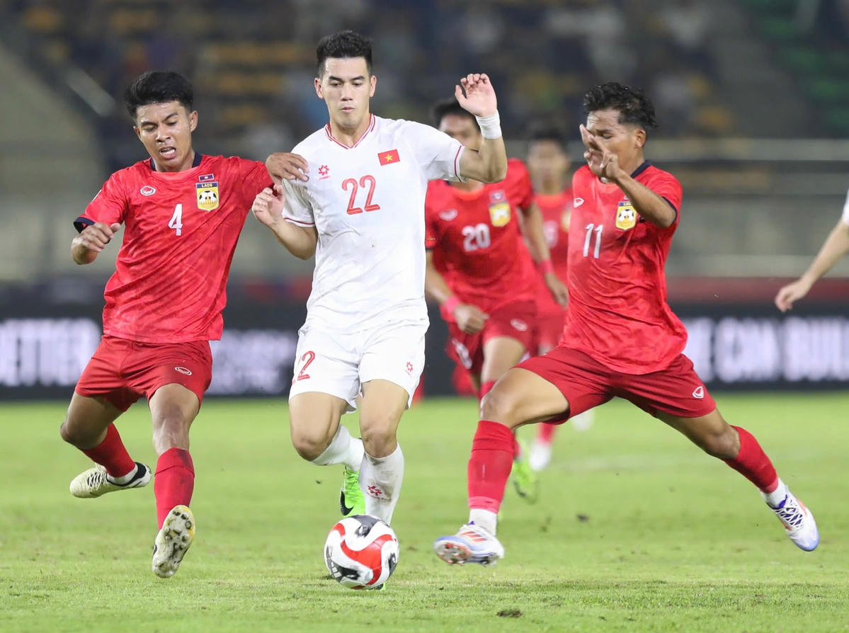 doi tuyen viet nam - lao