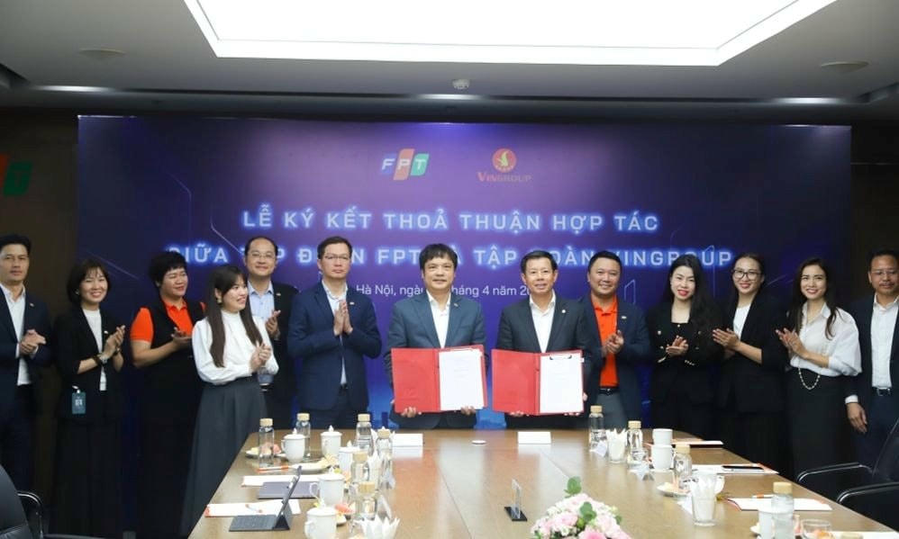 fpt-vingroup-ky-thoa-thuan.jpg