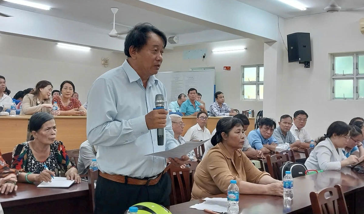 Tiếp xúc cử tri 1