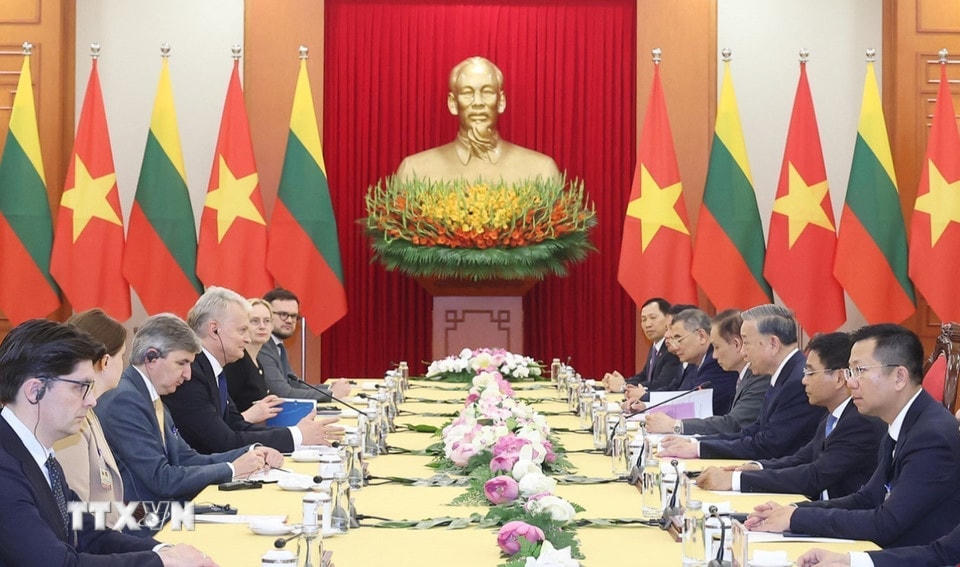 Tổng Bí thư Tô Lâm hội kiến Tổng thống Cộng hòa Litva Gitanas Nauseda. (Ảnh: Thống Nhất/TTXVN)