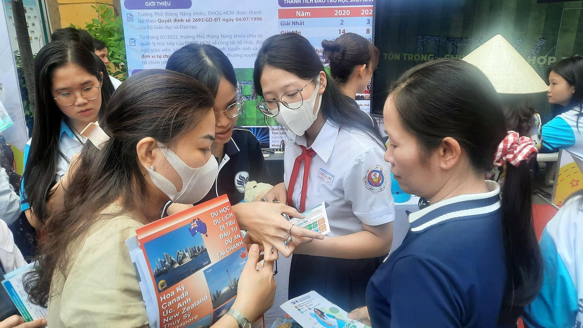 TP HCM bổ sung hơn 5.500 chỉ tiêu lớp 10