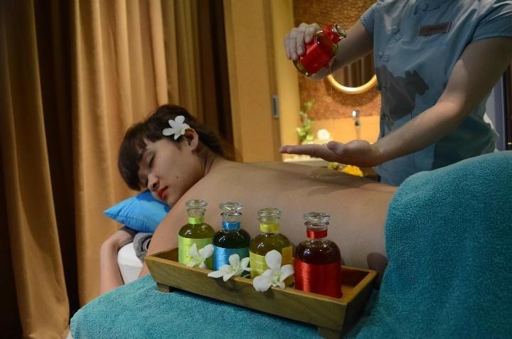 Novotel đáp ứng đầy đủ nhu cầu thư giãn, chăm sóc sức khỏe của du khách.