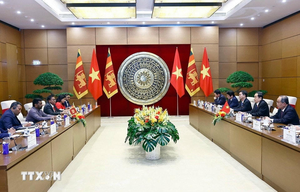 Chủ tịch Quốc hội Trần Thanh Mẫn hội kiến Tổng thống Sri Lanka Anura Kumara Dissanayaka. (Ảnh: Doãn Tấn/TTXVN)