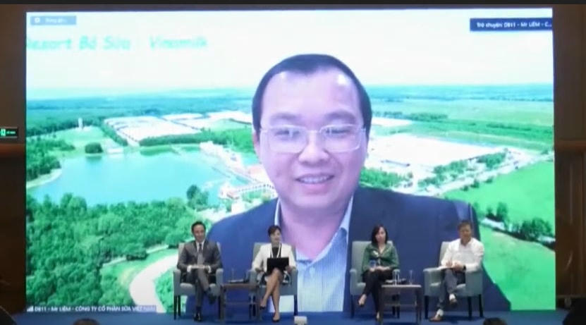 Ông Lê Thành Liêm, đại diện Vinamilk tham gia tham luận tại Hội thảo