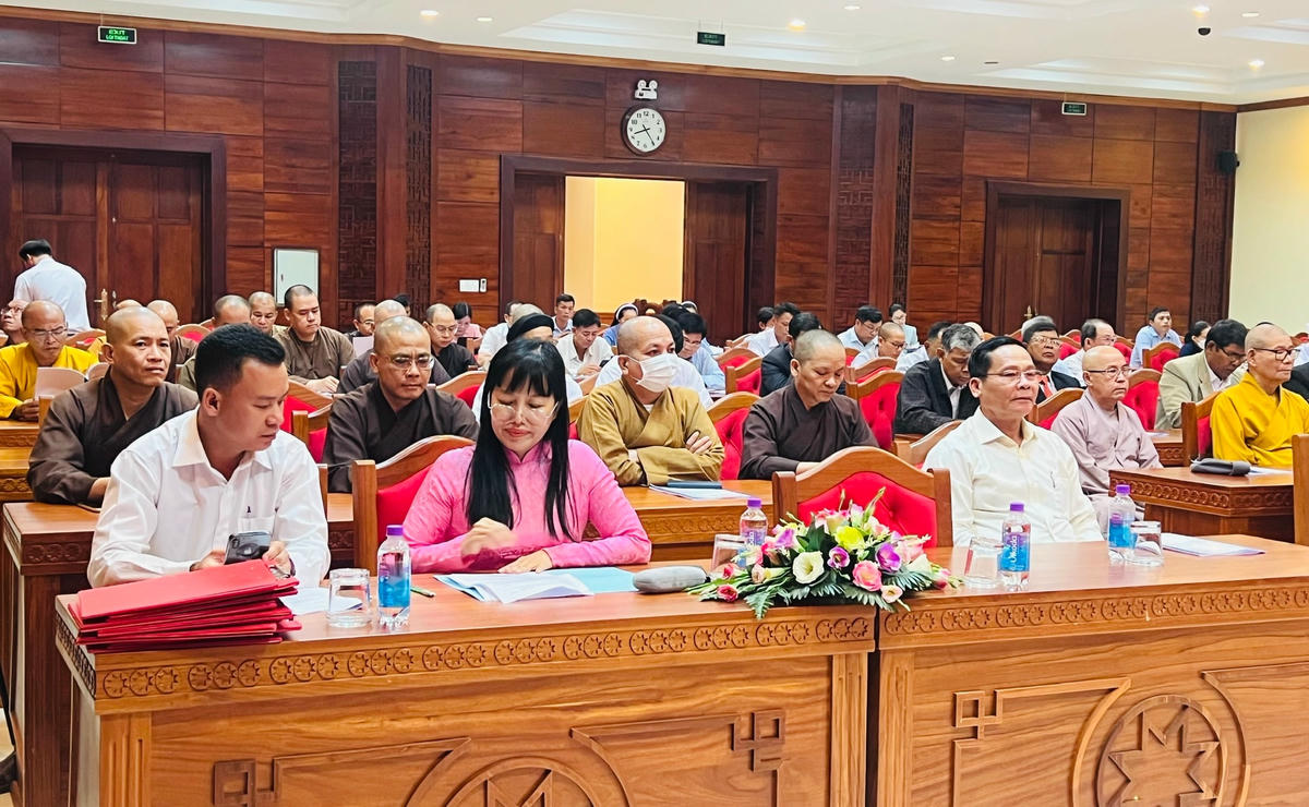 Các đại biểu dự Hội nghị.