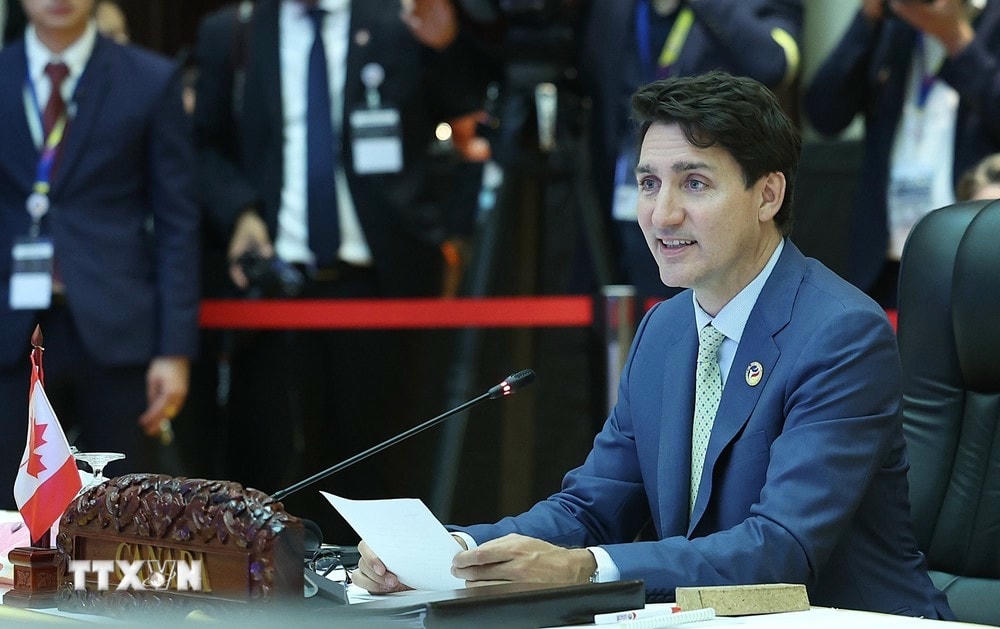 Thủ tướng Canada Justin Trudeau phát biểu tại Hội nghị cấp cao đặc biệt ASEAN-Canada về Thúc đẩy Kết nối và Tự cường. (Ảnh: Dương Giang/TTXVN) ttxvn_hoi nghi cap cao Vietnam_Canada (2).jpg