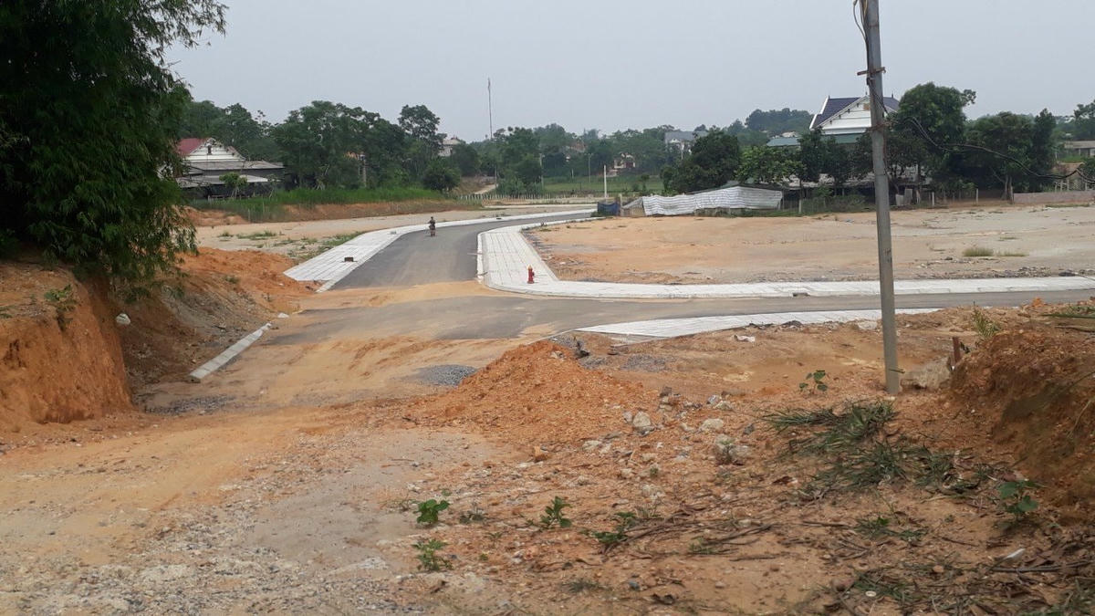 Một khu TĐC đang được đầu tư làm hạ tầng. Ảnh: Tuấn Trung