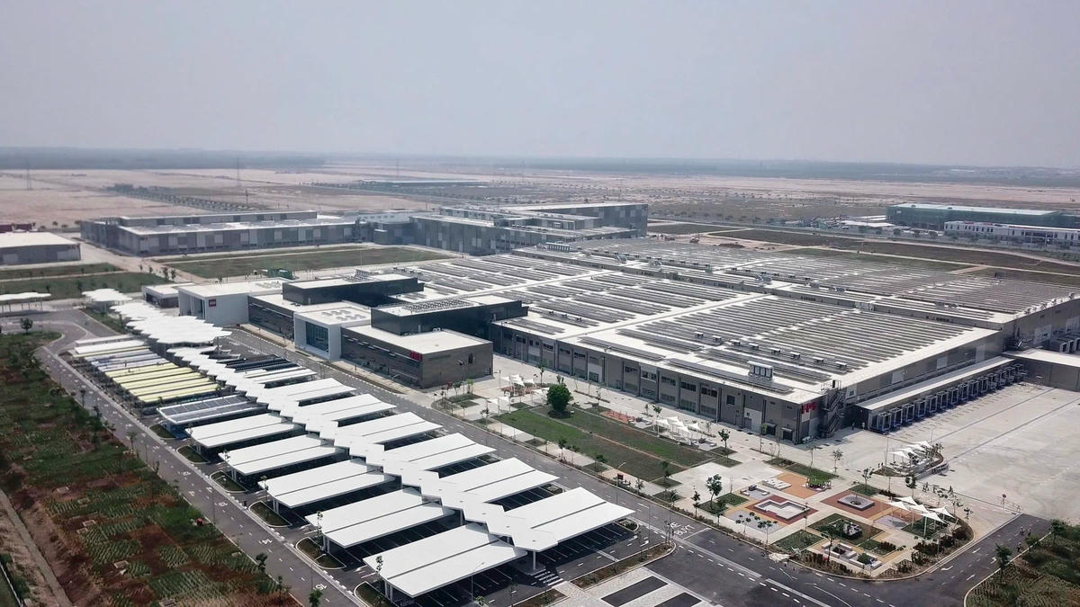 Ảnh - Bất động sản công nghiệp tăng nhiệt