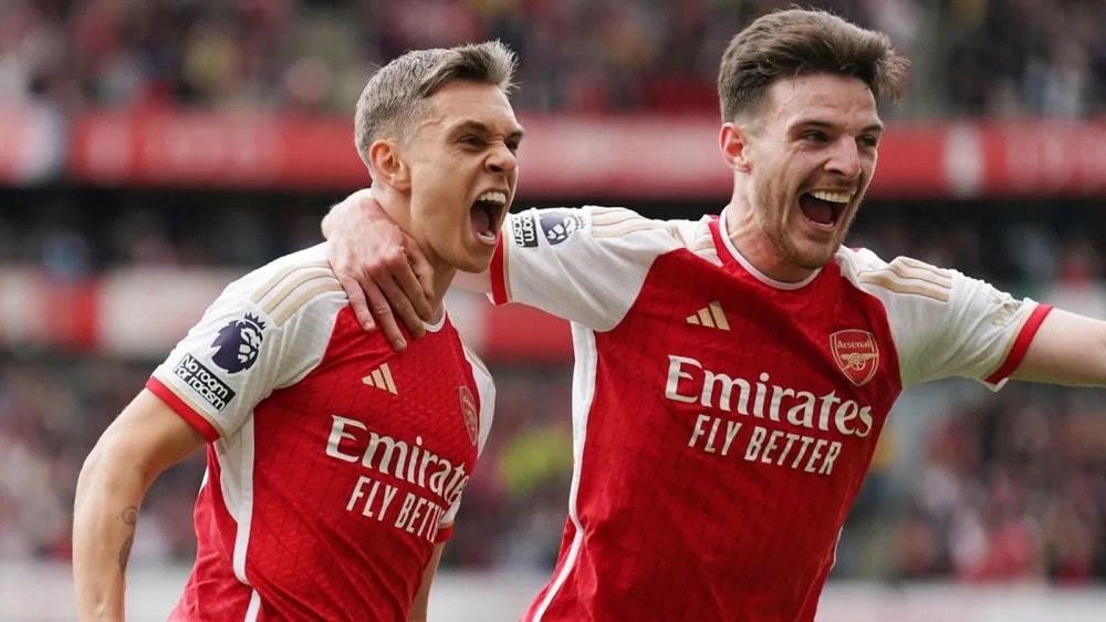 Arsenal tiếp tục đứng ngôi đầu bảng Premier League. (Nguồn: Getty Images)