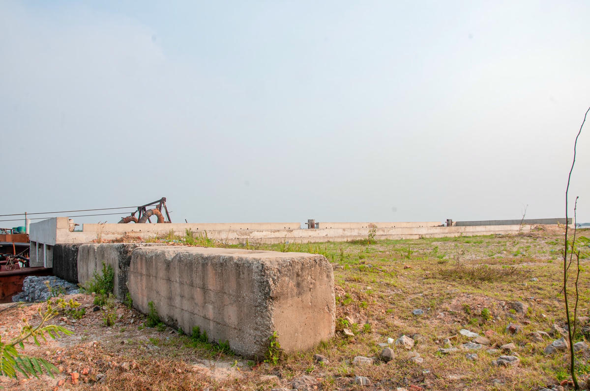 Ngày 27/3, ông Hà Sỹ Đồng - Phó Chủ tịch Thường trực UBND tỉnh Quảng Trị chủ trì buổi làm việc với nhà đầu tư, đại diện các Sở, ban, ngành liên quan và UBND huyện Gio Linh.