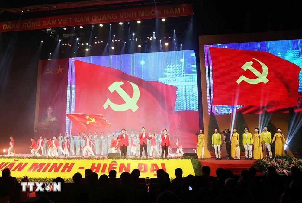 ttxvn_le ky niem 70 nam giai phong thu do (14).jpg