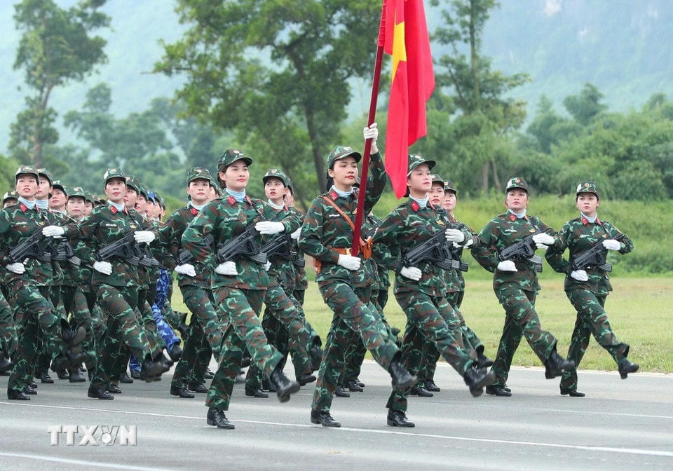 Khối nữ các lực lượng tham gia hợp luyện. (Ảnh: Trọng Đức/TTXVN)