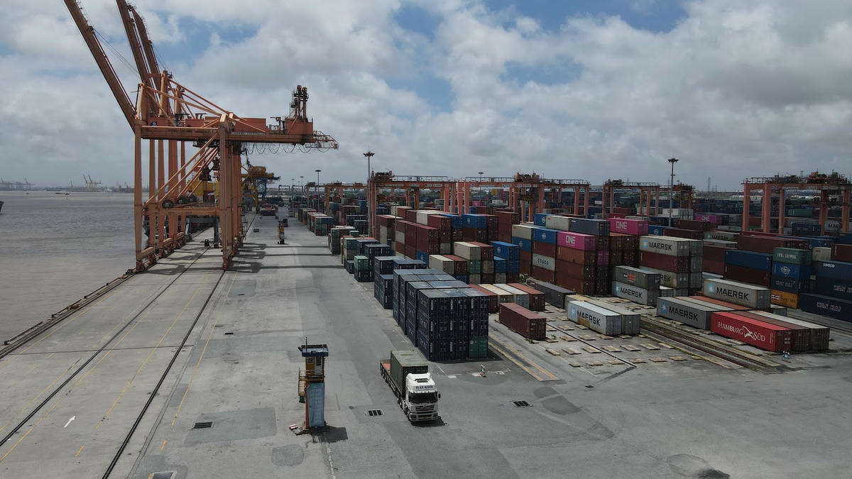 ảnh bên phải 67