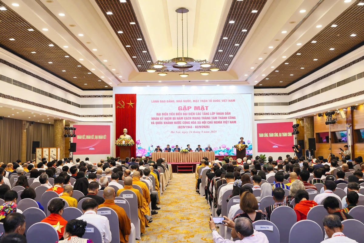 Quang cảnh buổi gặp mặt. Ảnh: Quang V