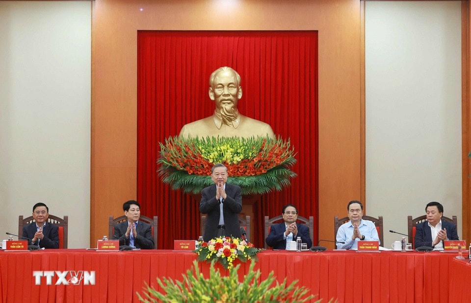 Tổng Bí thư Tô Lâm, Trưởng Tiểu ban Văn kiện phát biểu. (Ảnh: Thống Nhất/TTXVN)