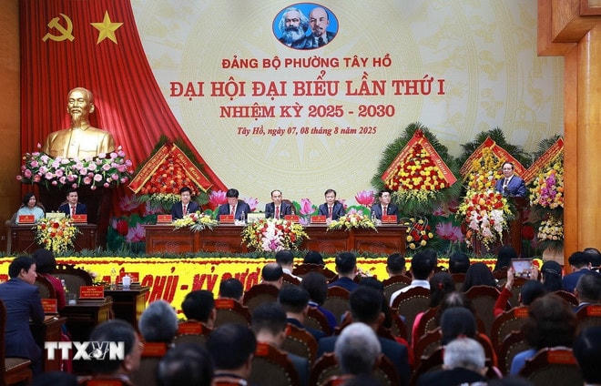 Thủ tướng Phạm Minh Chính phát biểu tại Đại hội đại biểu Đảng bộ phường Tây Hồ lần thứ nhất. (Ảnh: Dương Giang/ TTXVN) ttxvn-0808-thu-tuong-dang-bo-phuong-tay-ho-4.jpg