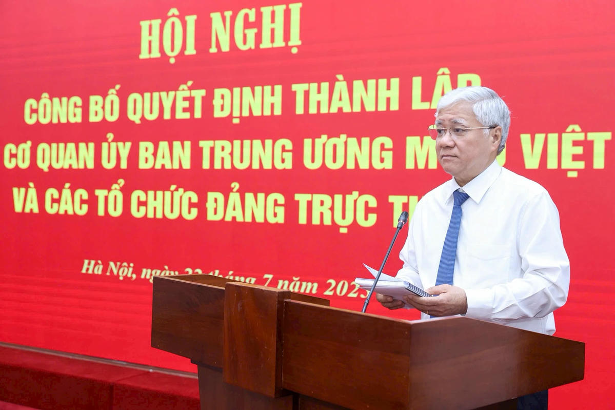 Chủ tịch Đỗ Văn Chiến phát biểu tại Hội nghị. Ảnh: Quang Vinh