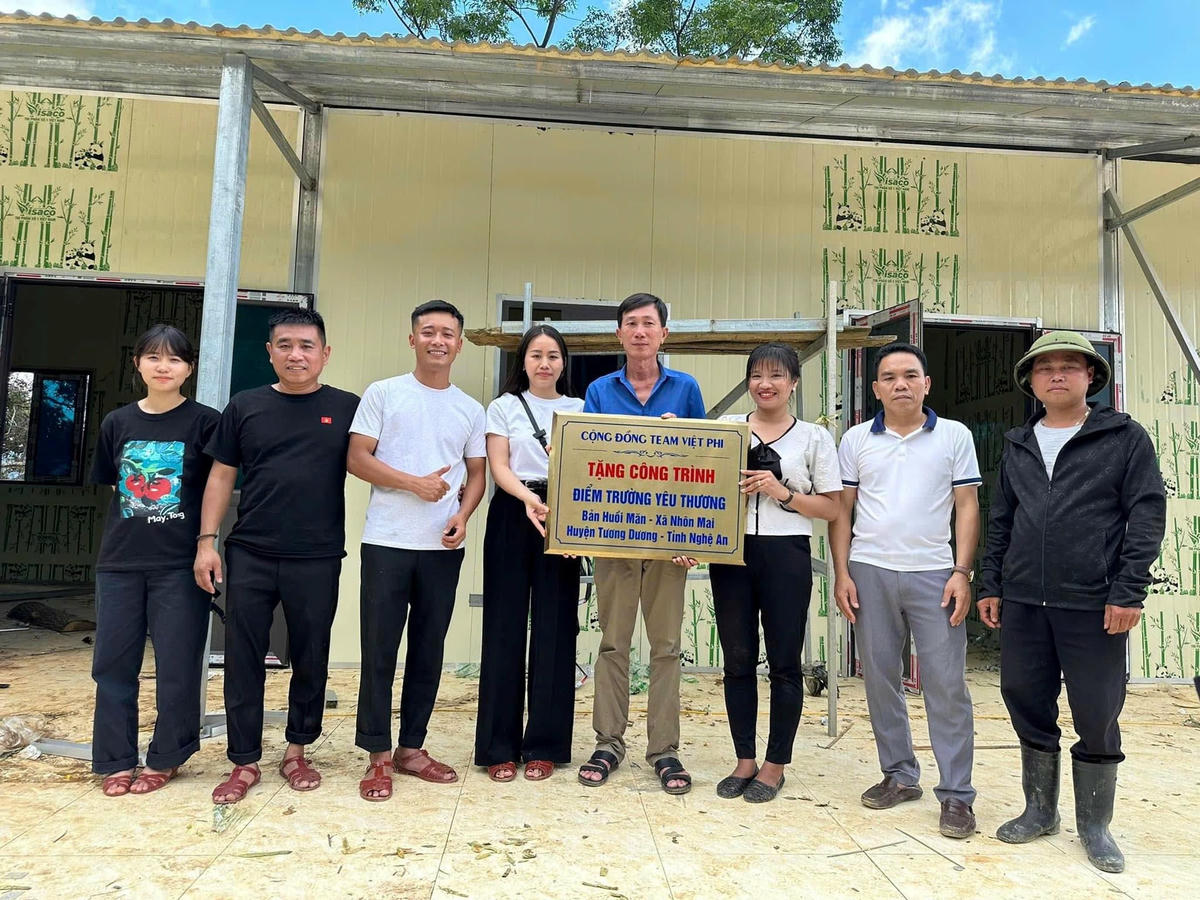 z5935672595681_189b9556bbcc739a1902786733af24d6 (1)