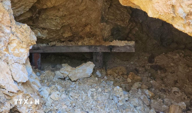 (Ảnh minh họa. Nguồn: TTXVN) ttxvn-mo-quang-vang.jpg