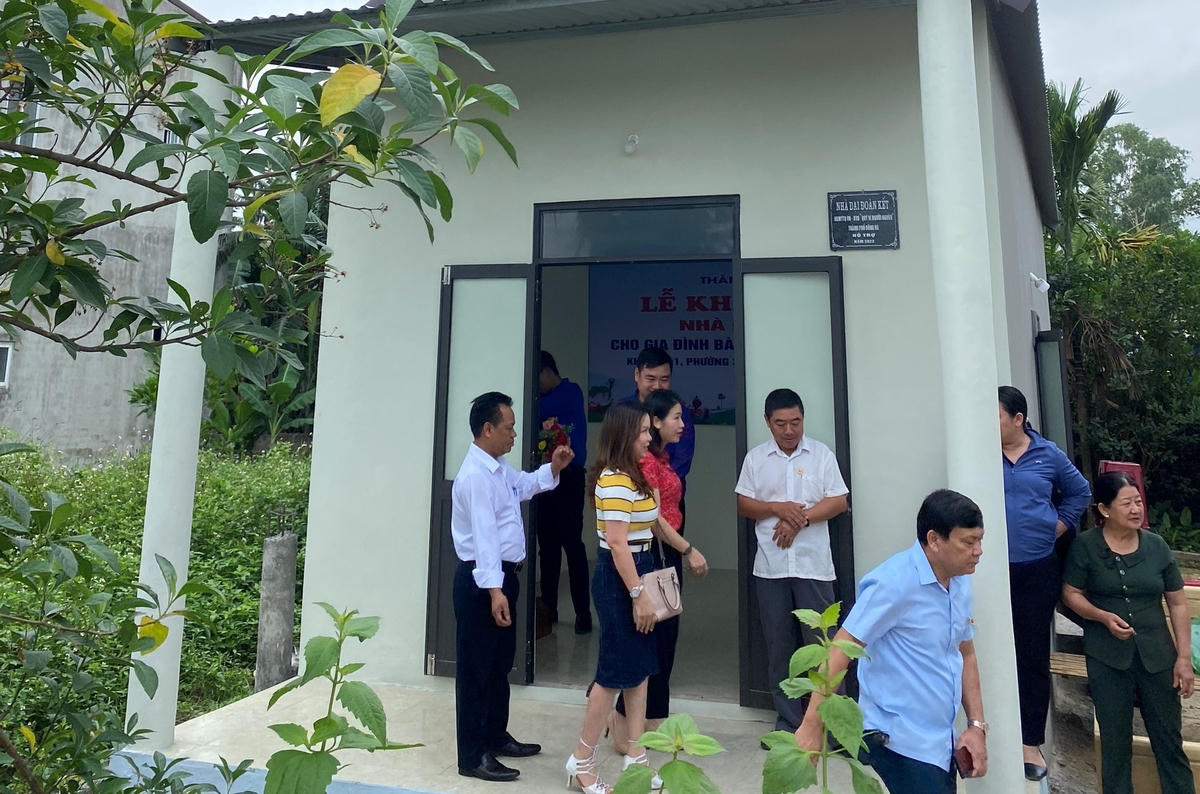 Nhà Đại đoàn kết thể hiện tấm lòng, sự đùm bọc của cộng đồng với người có hoàn cảnh khó khăn.