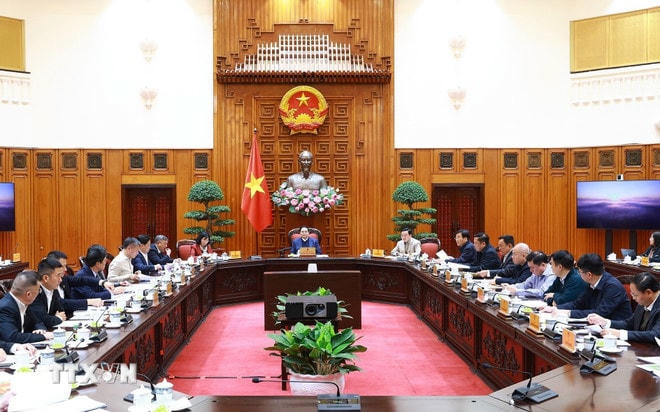 Thủ tướng Phạm Minh Chính chủ trì họp về dự án đường kết nối Sân bay Gia Bình (Bắc Ninh) với Hà Nội. (Ảnh: Dương Giang/TTXVN) ttxvn-thu-tuong-chu-tri-hop-ve-du-an-duong-ket-noi-san-bay-gia-binh-bac-ninh-voi-ha-noi-2302-1.jpg