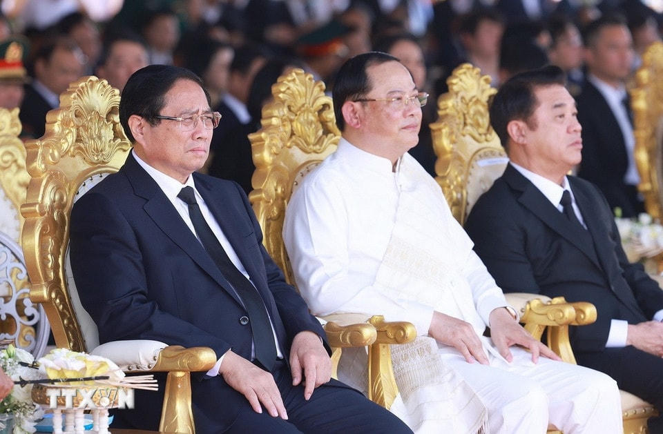 Thủ tướng Phạm Minh Chính dự Lễ truy điệu nguyên Chủ tịch Đảng Nhân dân Cách mạng Lào, nguyên Chủ tịch nước Lào Khamtay Siphandone. (Ảnh: Dương Giang/TTXVN)