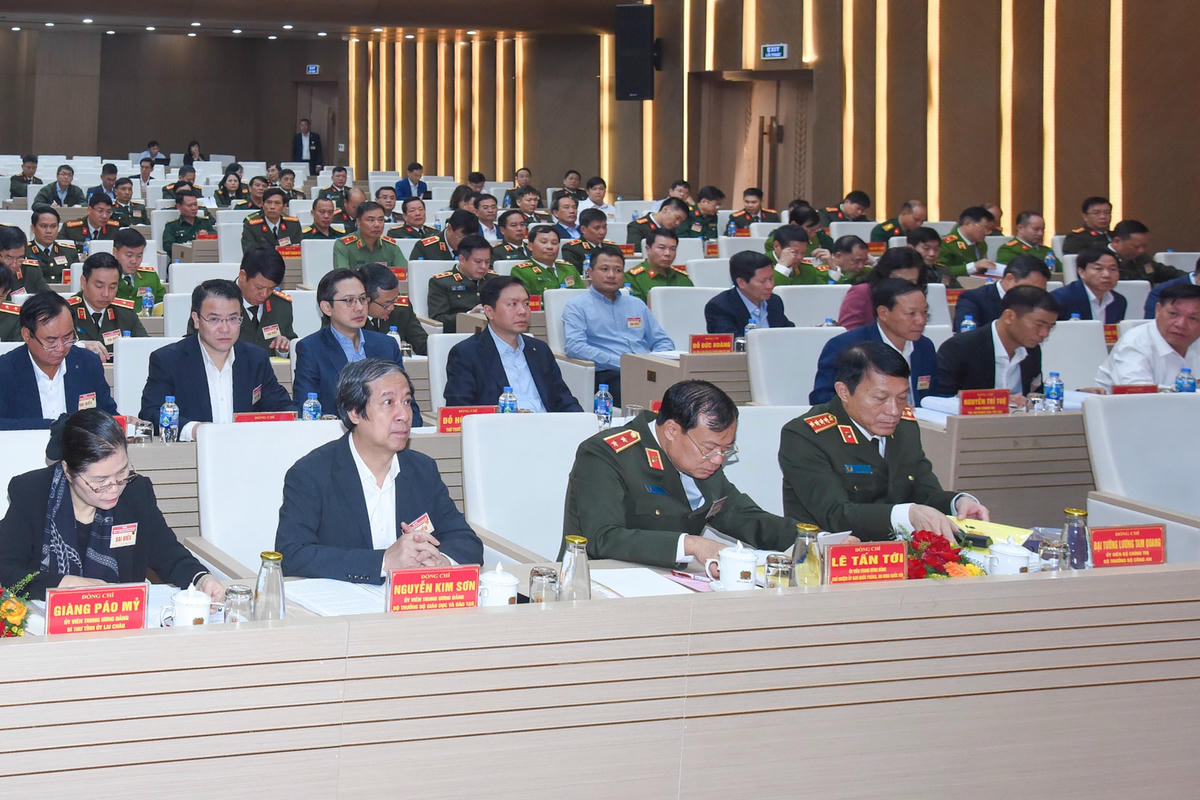 Thủ tướng: 9 nhóm nhiệm vụ trọng tâm để tạo nền tảng vững chắc phát triển Tây Bắc- Ảnh 5. Thủ tướng: 9 nhóm nhiệm vụ trọng tâm để tạo nền tảng vững chắc phát triển Tây Bắc- Ảnh 5.