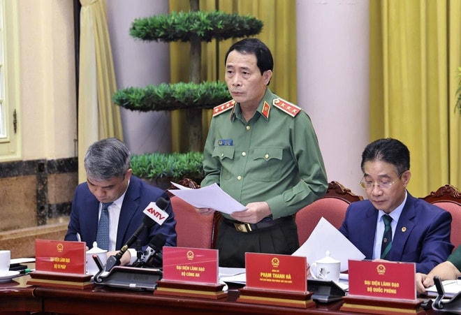 Thượng tướng Lê Quốc Hùng, Thứ trưởng Bộ Công an phát biểu. (Ảnh: An Đăng/TTXVN) lenh-cua-chu-tich-nuoc-2.jpg