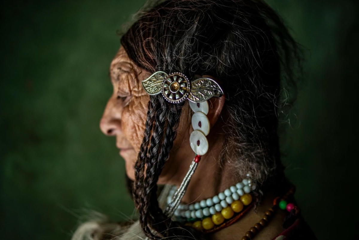 Vẻ đẹp của tộc người Brogpas. Ảnh: VICE.