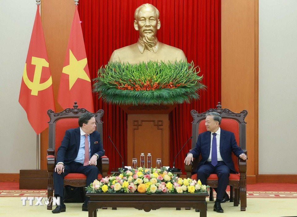 Tổng Bí thư Tô Lâm tiếp Đại sứ Hoa Kỳ tại Việt Nam Marc E. Knapper. (Ảnh: Thống Nhất/TTXVN)