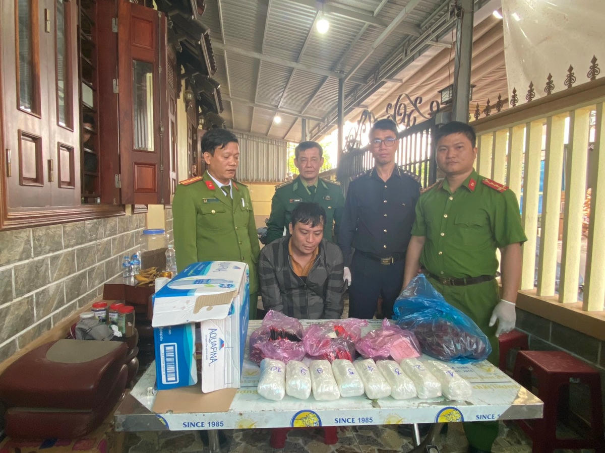 Lực lượng chức năng bắt được 1 đối tượng tại huyện Phú Lộc (Thừa Thiên - Huế).