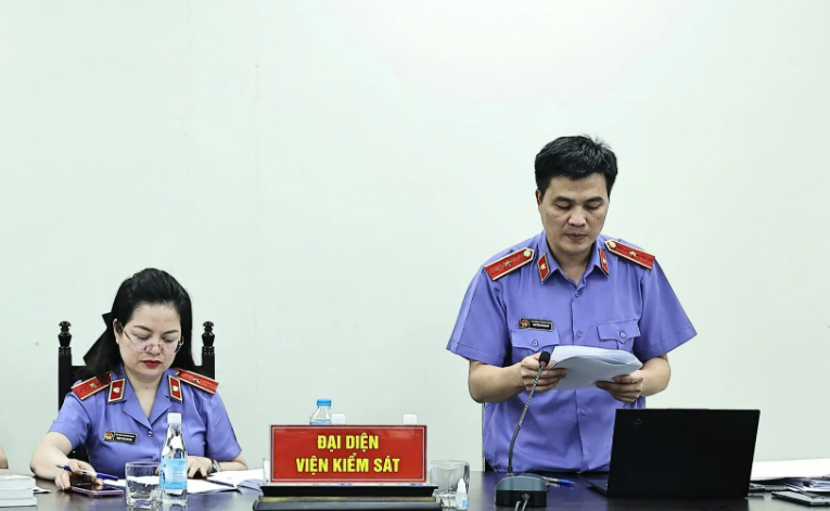 Xét xử loạt cựu lãnh đạo Vinatea, VKS đề nghị mức án ddk