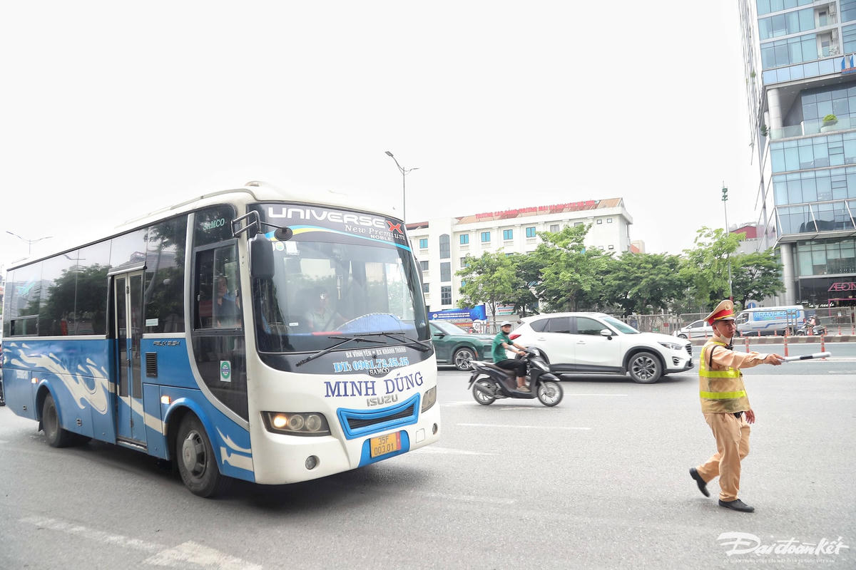 xử lý xe khách14