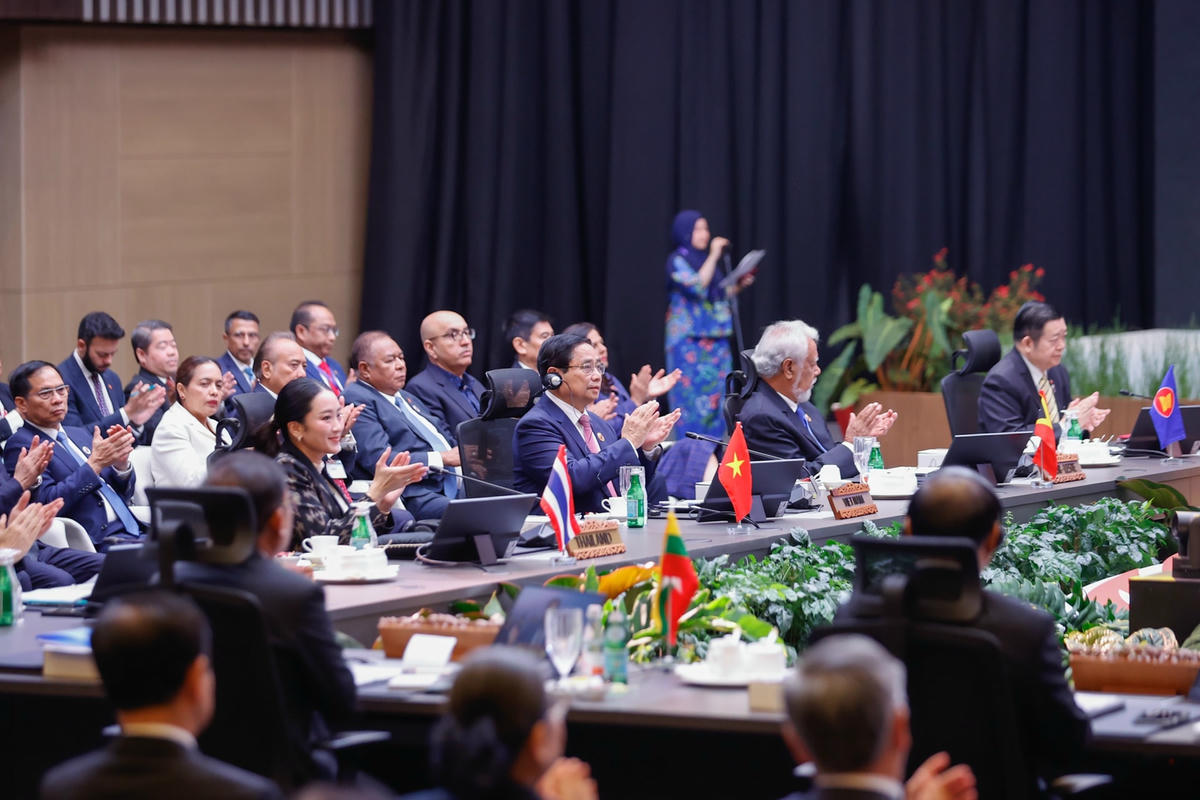 Thủ tướng Phạm Minh Chính bắt đầu các hoạt động tại Hội nghị Cấp cao ASEAN 46- Ảnh 8. Thủ tướng Phạm Minh Chính bắt đầu các hoạt động tại Hội nghị Cấp cao ASEAN 46- Ảnh 8.