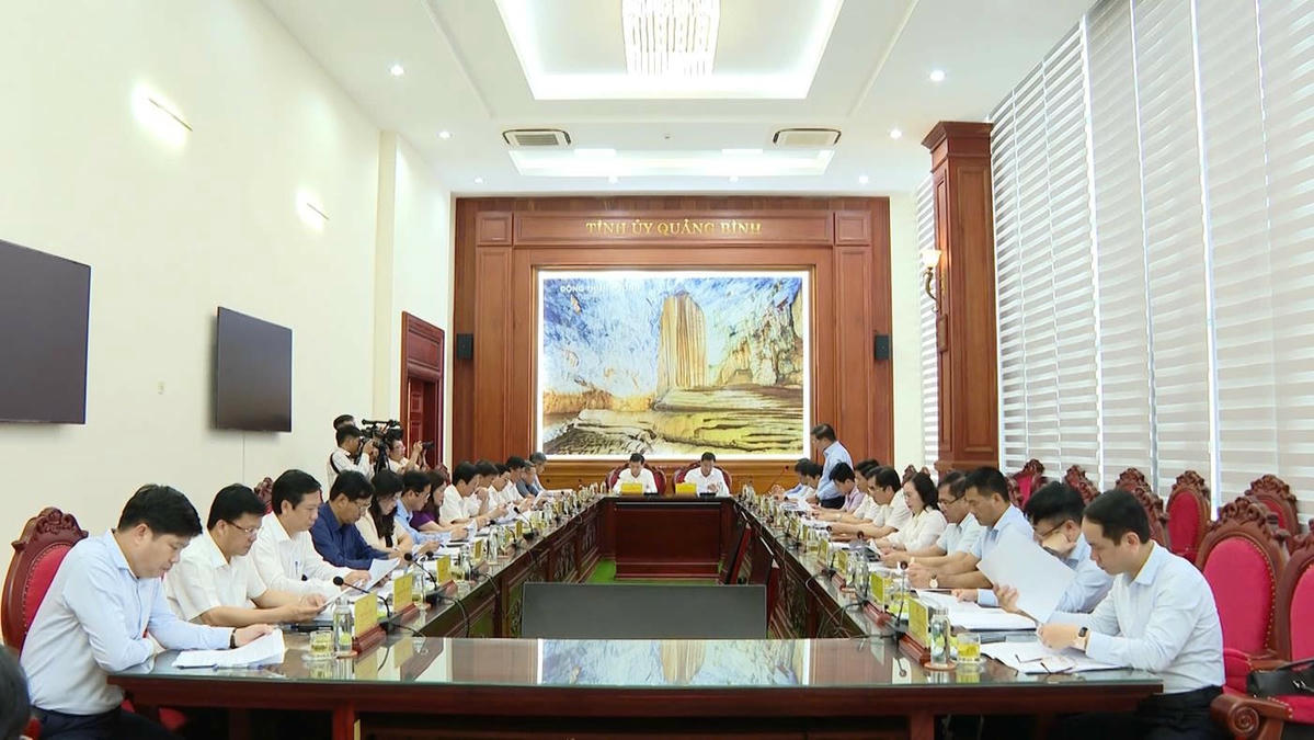 HOP BAN 17.4.2025 ANH 2_EmCEAS2GjEaKIxD4