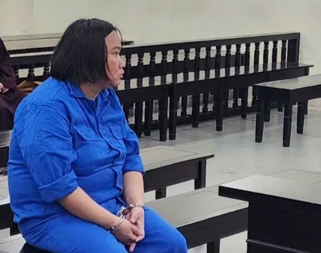 Nữ quái giả làm 'vợ hai' lãnh đạo cấp cao để lừa đảo ddk