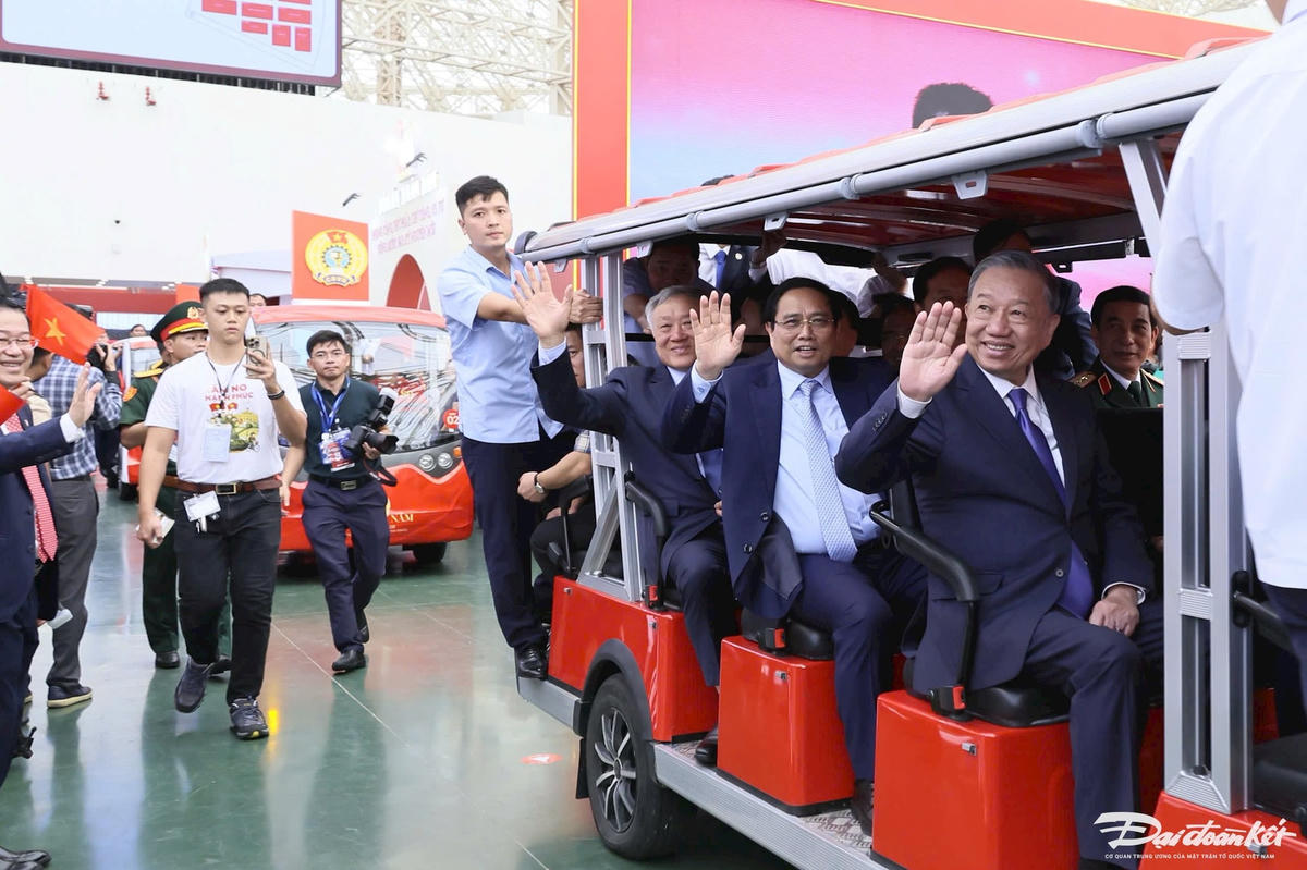 ảnh lãnh đạo đảng7