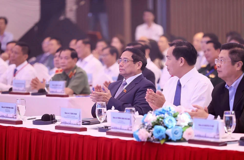 ttxvn-thu-tuong-du-hoi-nghi-cong-bo-quy-hoach-va-xuc-tien-dau-tu-thanh-pho-can-tho-3-3765.jpg