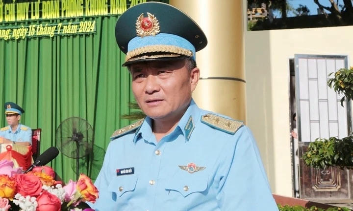 trung tuong nguyen van hien giu chuc thu truong bo quoc phong hinh anh 1