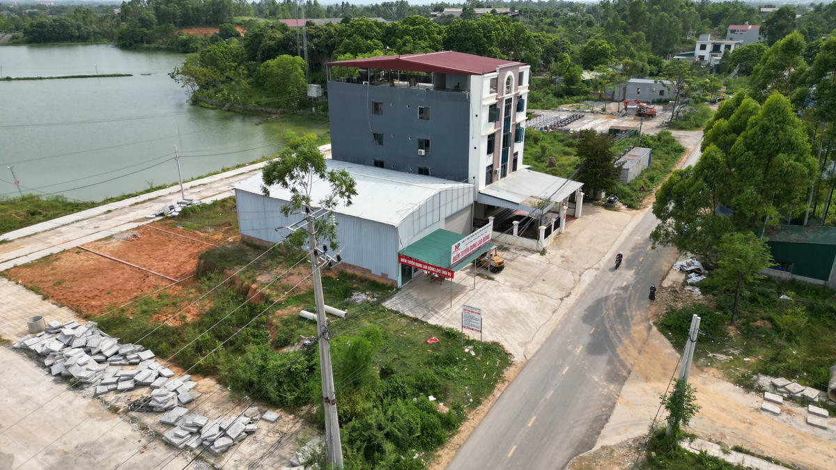 Tại xã Hà Thạch, có 16 người quen của Nguyễn Tiến Lâm được hợp thức hồ sơ giao đất ở không qua đấu giá. Ảnh: Tuấn Trung