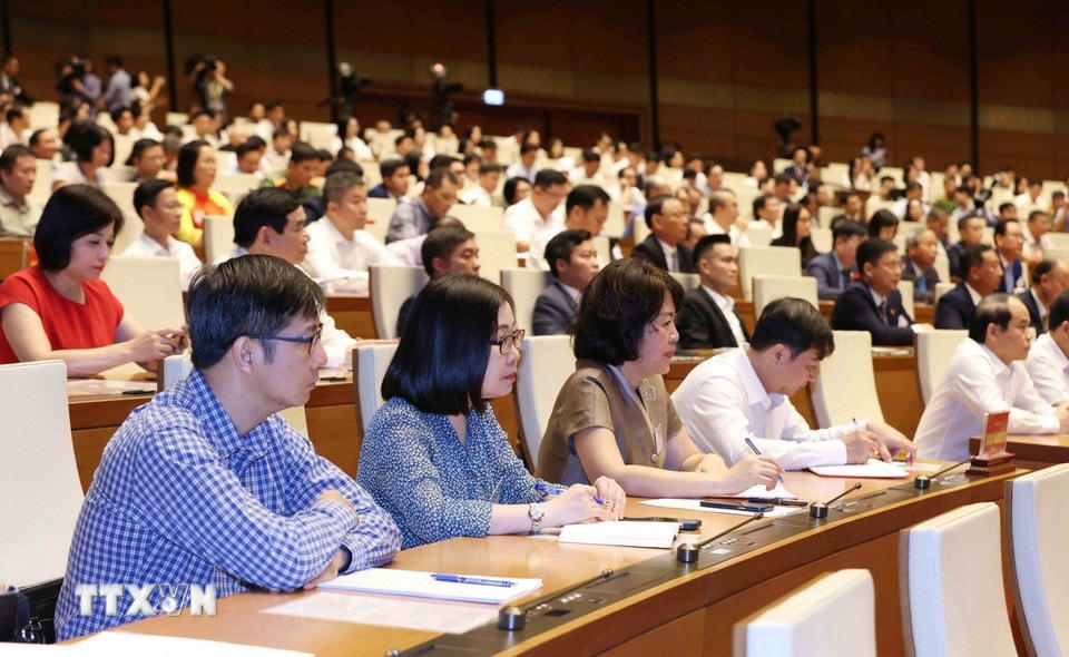 Đại biểu tham dự hội nghị tại điểm cầu chính Hội trường Diên Hồng, Nhà Quốc hội. (Ảnh: Phương Hoa/TTXVN)