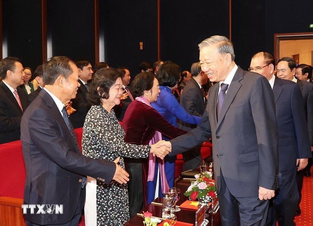 ttxvn_le ky niem 70 nam giai phong thu do (3).jpg