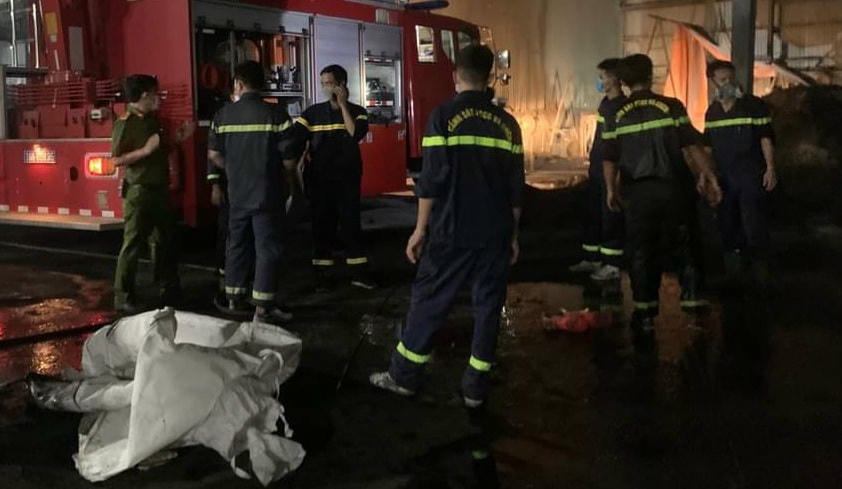 Nhận được tin báo, Cảnh sát PCCC và CNCH (Công an tỉnh Phú Thọ) đã ngay lập tức có mặt tại hiện trường. Ảnh CAPT