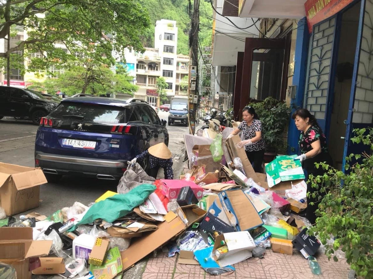 Các hội viên Hội phụ nữ các cấp tích cực thực hiên