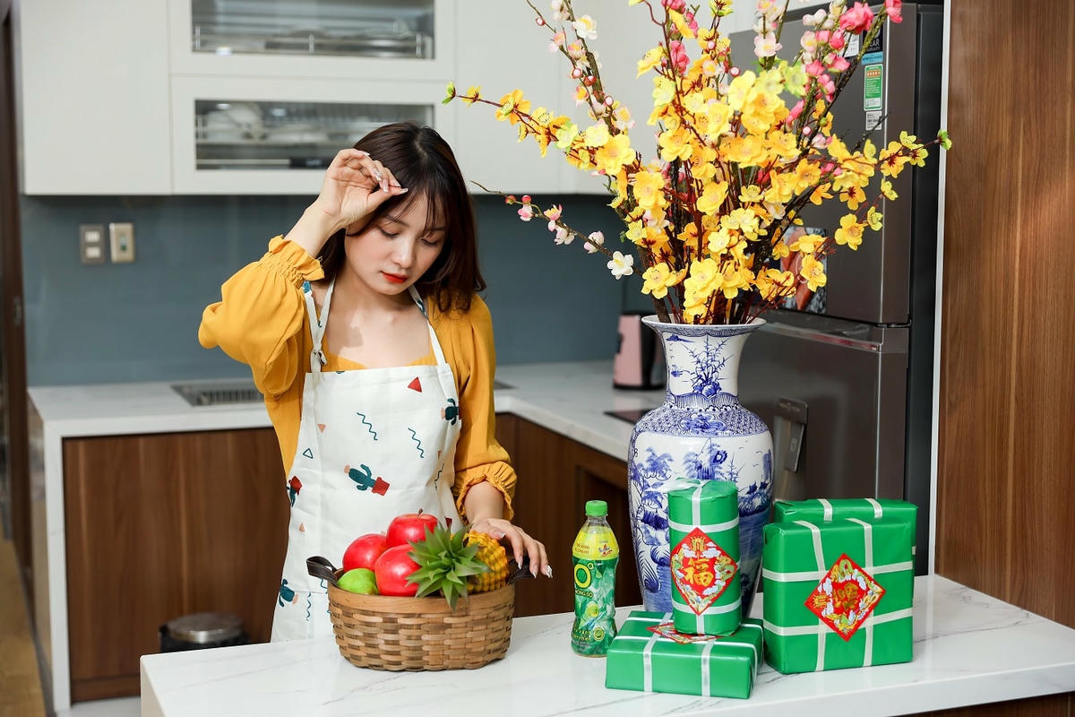 Nhiều người trẻ căng thẳng, mệt mỏi trước hàng loạt câu hỏi xoáy từ họ hàng, người thân ngày Tết.