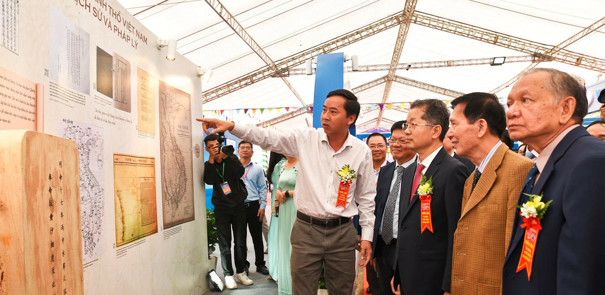 Chủ quyền Hoàng Sa1303