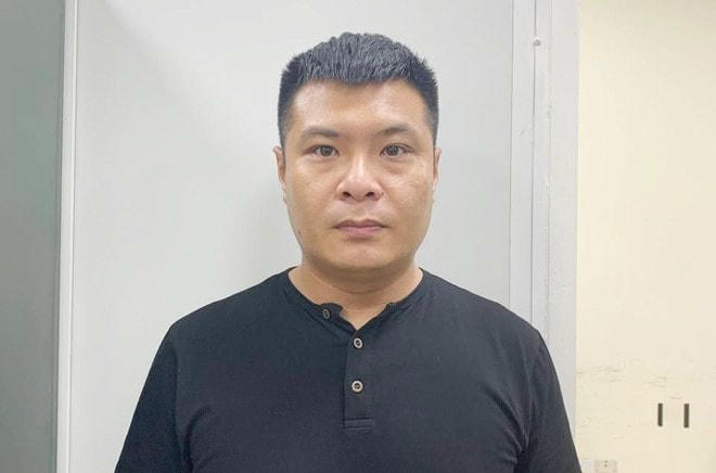 Đối tượng Thắng tại cơ quan chức năng.