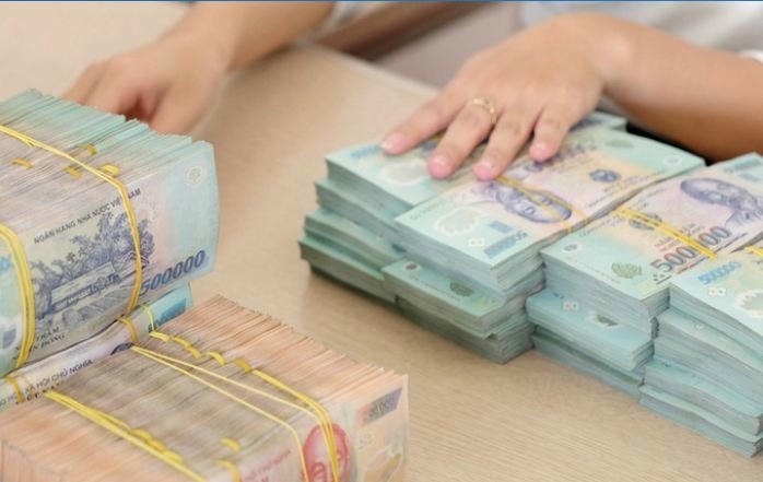 Lãi suất tăng, mỗi ngày người dân gửi gần 1.772 tỷ đồng vào ngân hàng. Ảnh minh họa