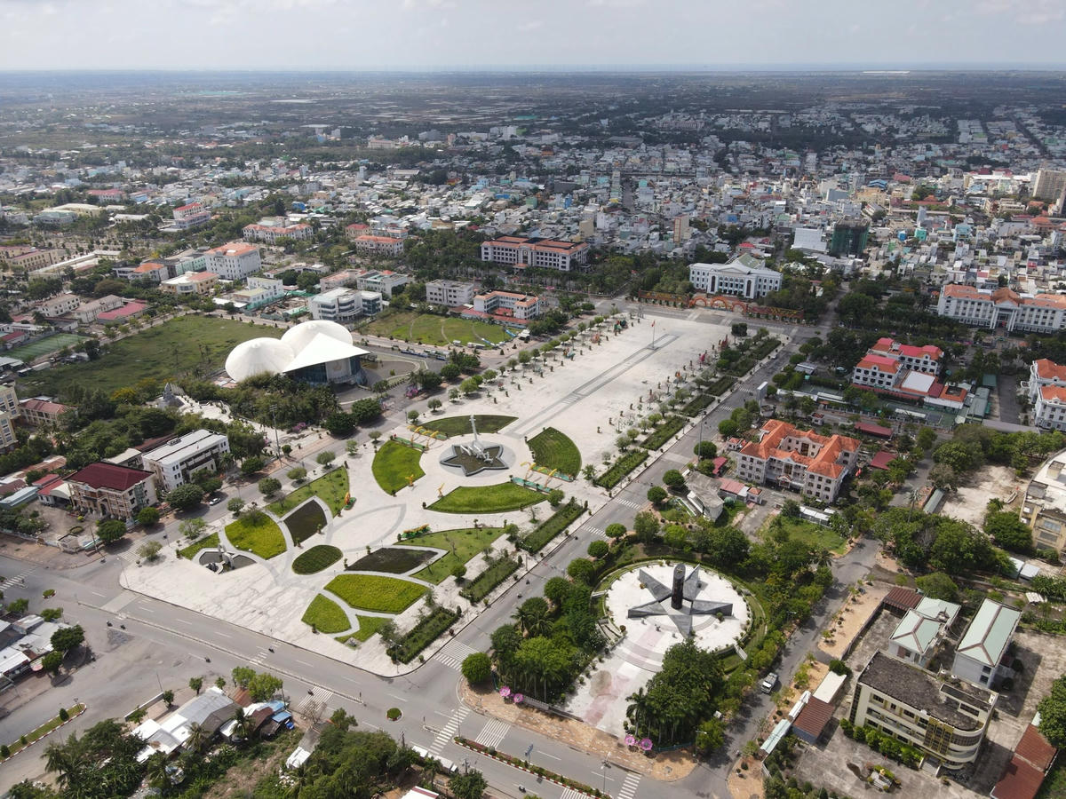 ẢNH 1 Một góc thành phố Bạc Liêu nhìn từ trên cao.